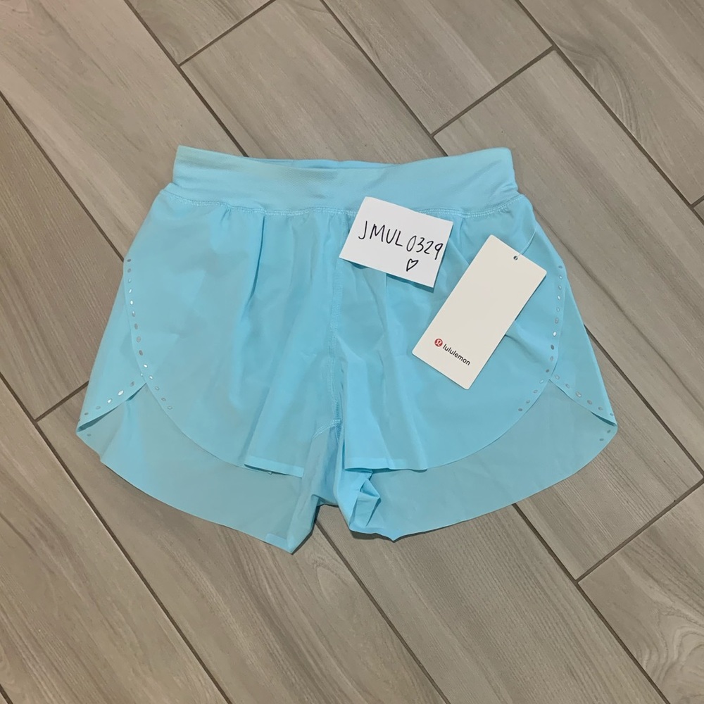 Lululemon Find Your Pace Short - Picture 5 of 5